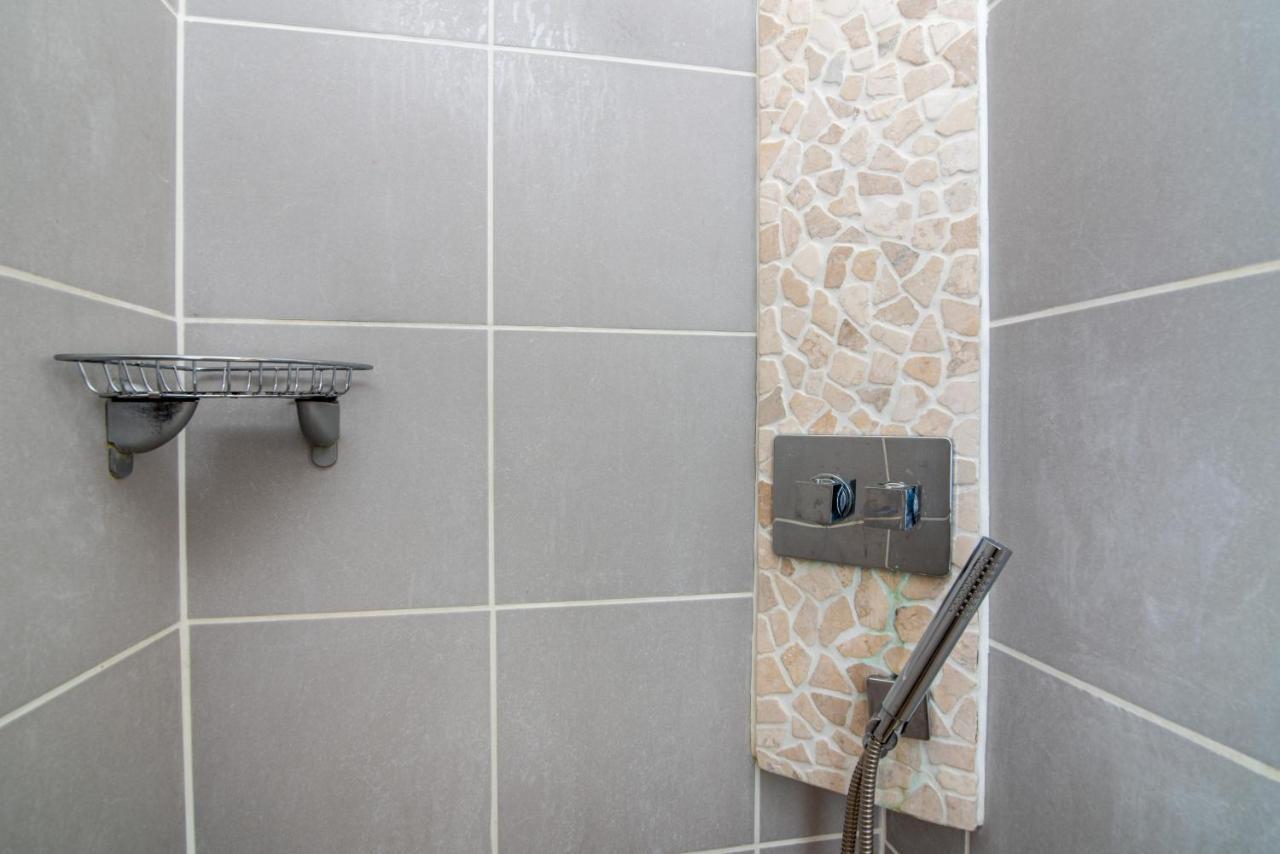 Le Viotte King Size Apartment Besancon Exterior photo